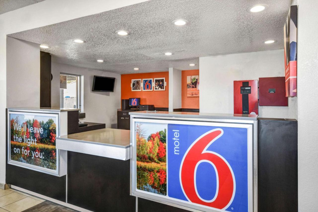 Motel 6-Memphis, Tn - Downtown Eksteriør bilde