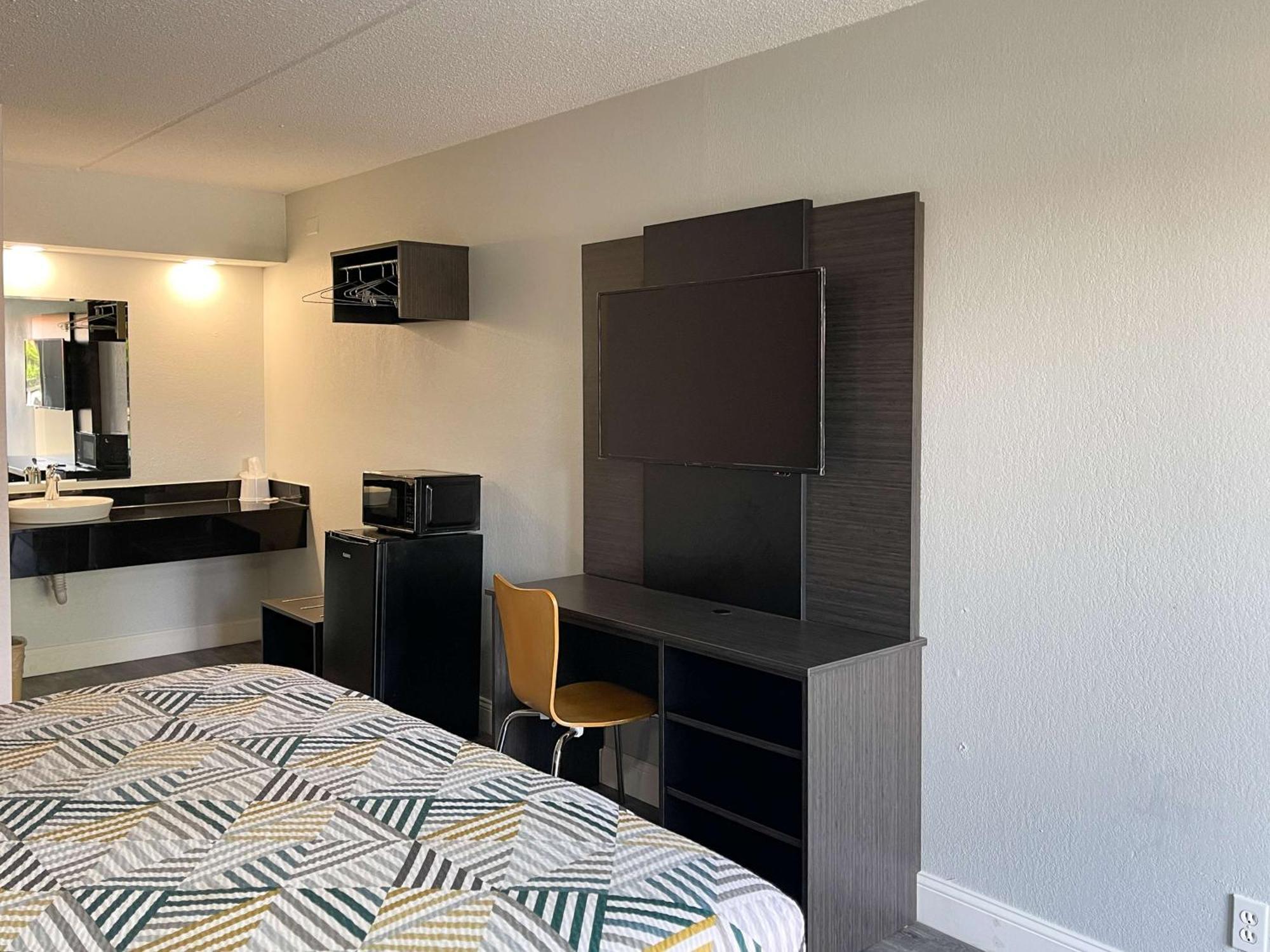 Motel 6-Memphis, Tn - Downtown Eksteriør bilde